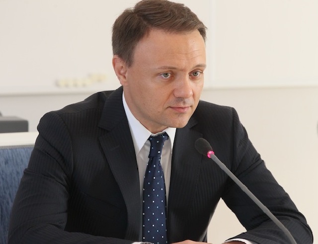 Петербургский ВООПИК опроверг и подтвердил требование отставки главы КГИОП