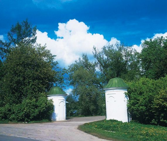 Тульская охранная инспекция готовит сносы в Ясной Поляне