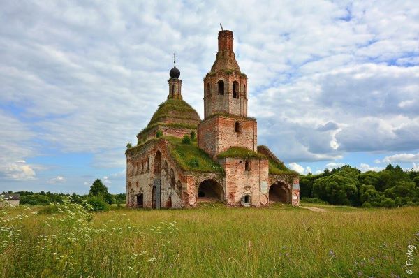 Законная дорога к возрождению храма