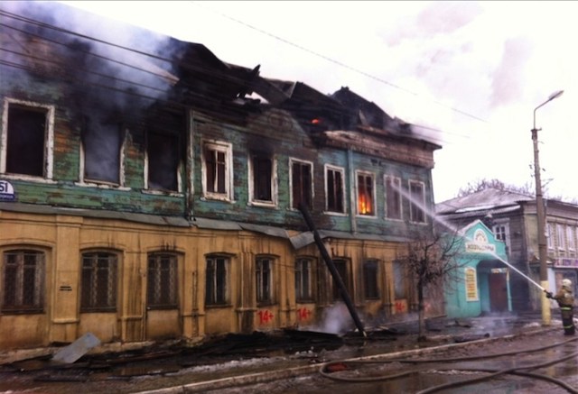 В Александрове сгорело Дворянское собрание