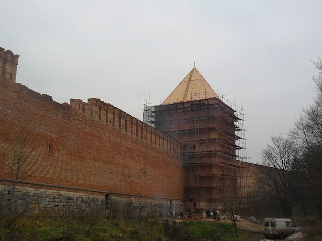 На Смоленской крепостной стене погиб турист