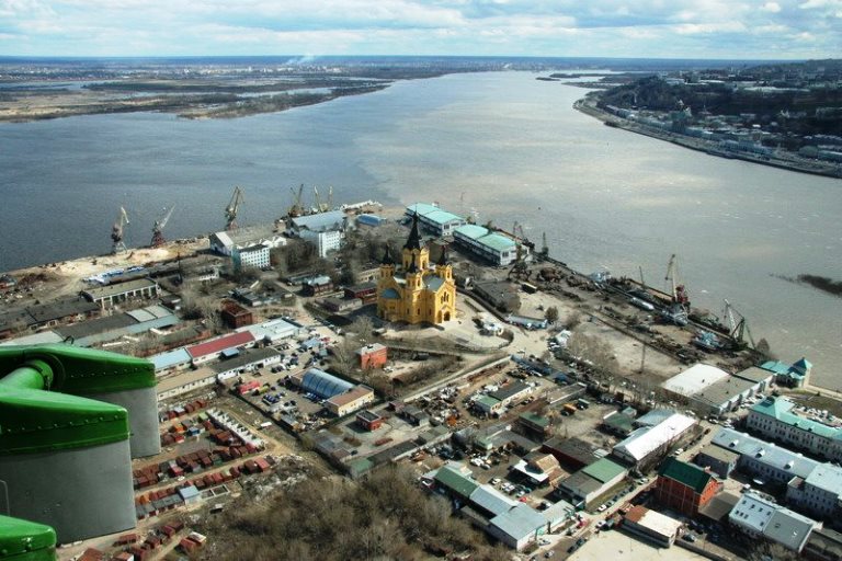 Пакгаузы Всероссийской выставки увезут в неизвестном направлении