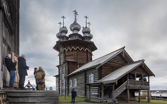 Покровскую церковь в Кижах отреставрируют с максимальной сохранностью