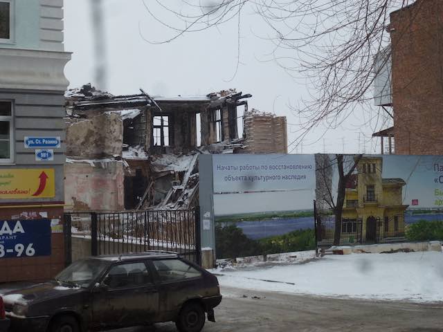 Еще один отмучился