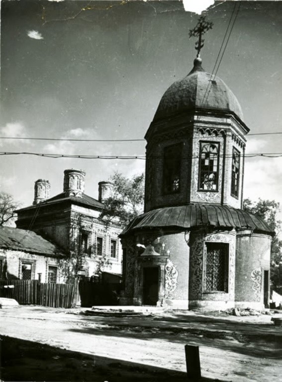 petrovskij_monastyr_1[1].jpg